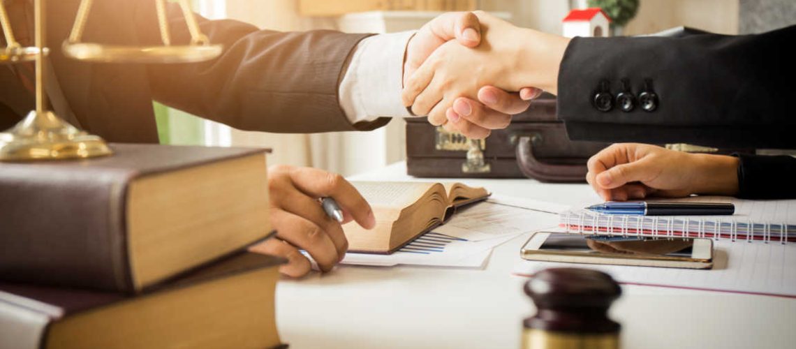 shutterstock_723369586(FILEminimizer)